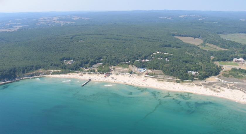 Hotel Forest Beach Primorsko Exterior photo