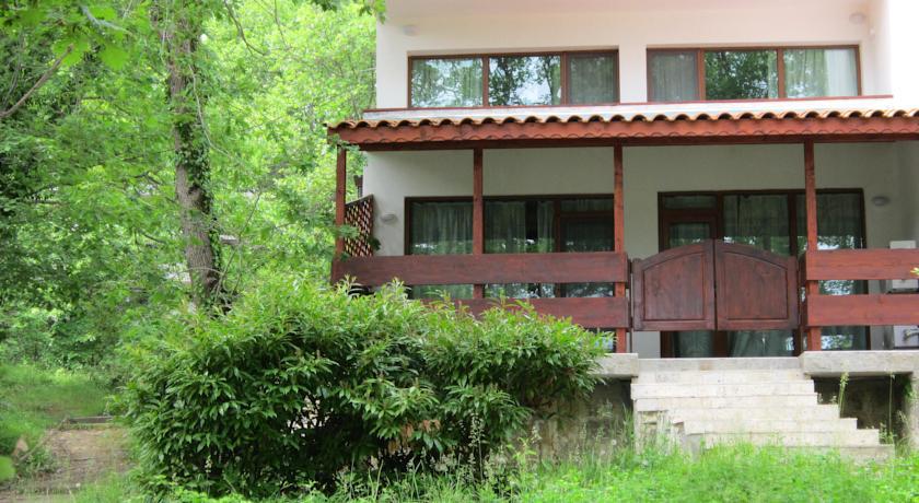 Hotel Forest Beach Primorsko Exterior photo