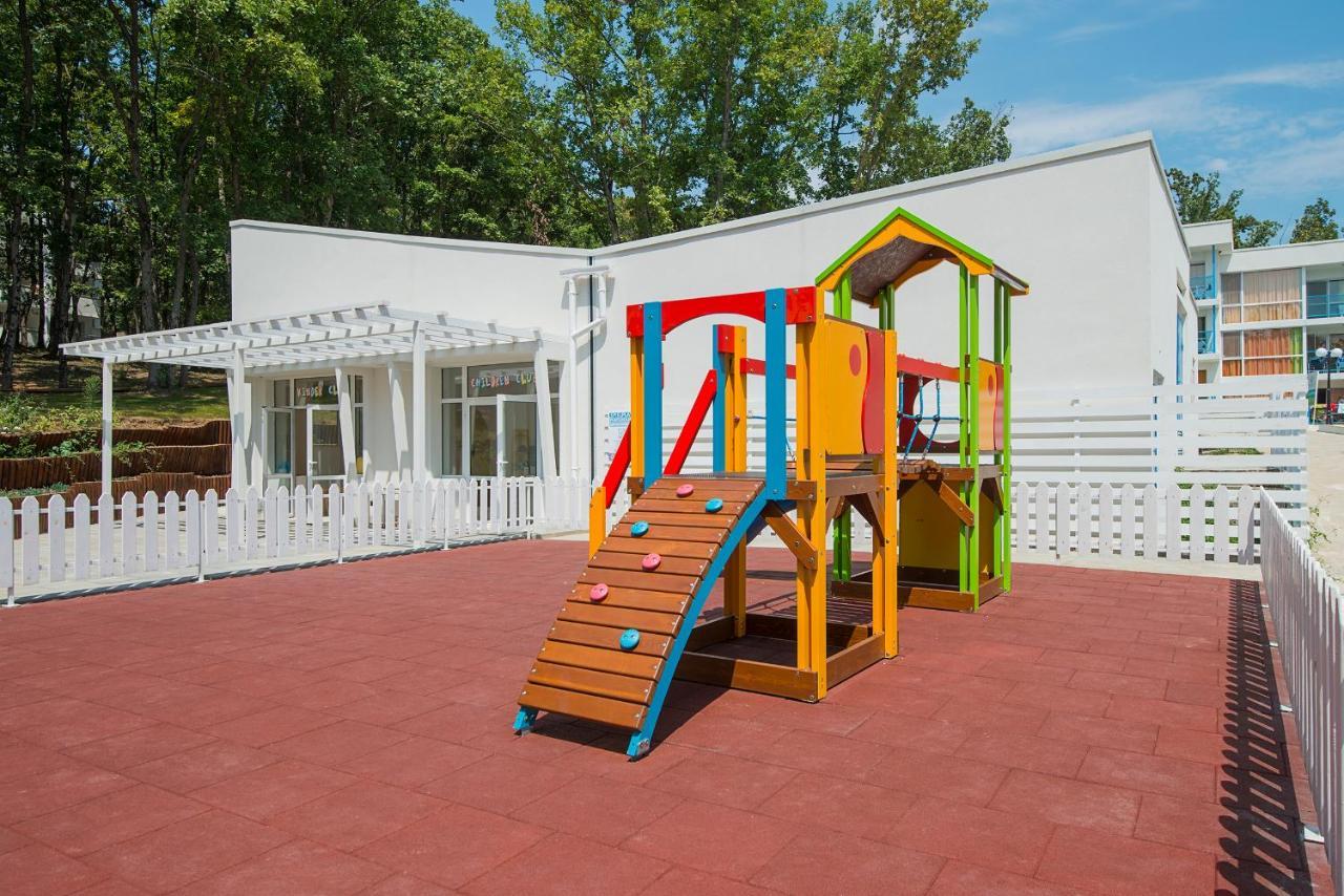 Hotel Forest Beach Primorsko Exterior photo